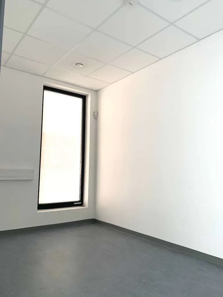 4-Zimmer-Gewerbeimmobilie mieten in Graz – 243 m², € 2.675 – Bild 5 von 8