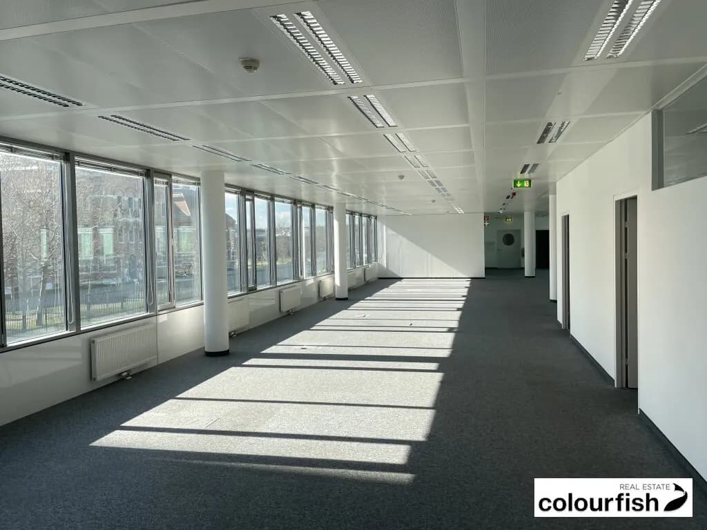 Gewerbeimmobilie mieten in Wien – 1 250 m², € 13 – Bild 1 von 9