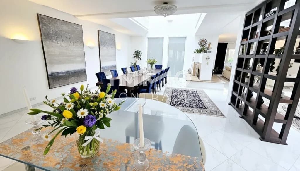 11-Zimmer-Immobilie kaufen in Baden – 700 m², € 3.300.000 – Bild 2 von 17