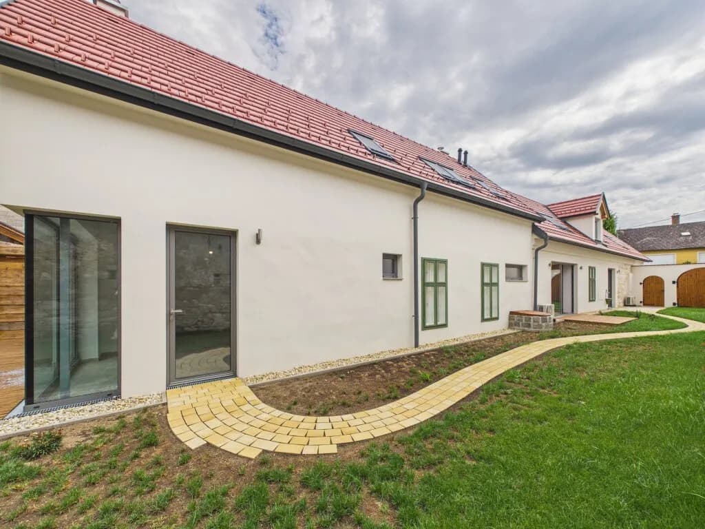 Haus kaufen in Eisenstadt - Umgebung – € 1.190.000 – Bild 2 von 52