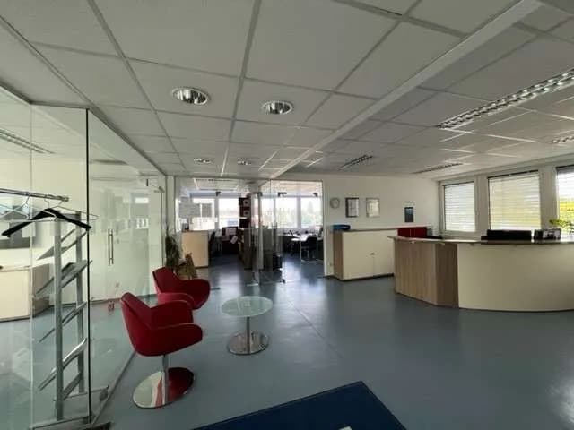 Gewerbeimmobilie mieten in Wien – 166 m², € 12 – Bild 2 von 12