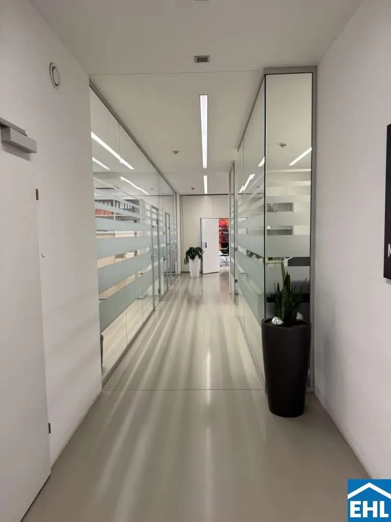 Gewerbeimmobilie kaufen in Wiener Neustadt – 985 m², € 2.100.000 – Bild 3 von 9