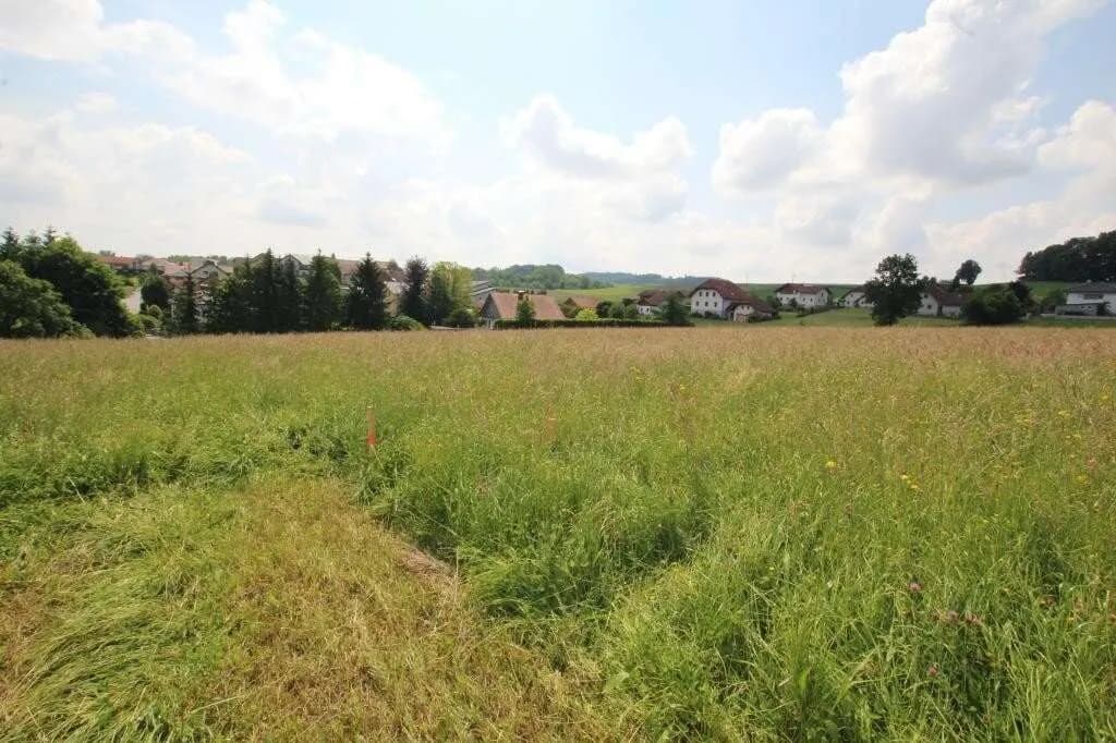 Grundstück kaufen in Schärding – 1 417 m², € 141.700