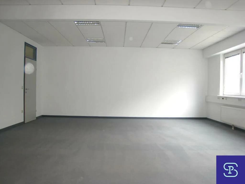 19-Zimmer-Gewerbeimmobilie mieten in Wien – 581 m², € 4.866 – Bild 2 von 15