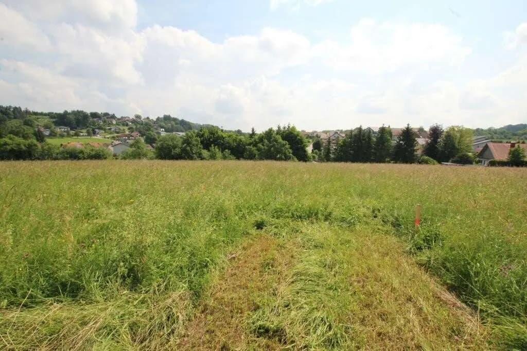Grundstück kaufen in Schärding – 1 227 m², € 122.700