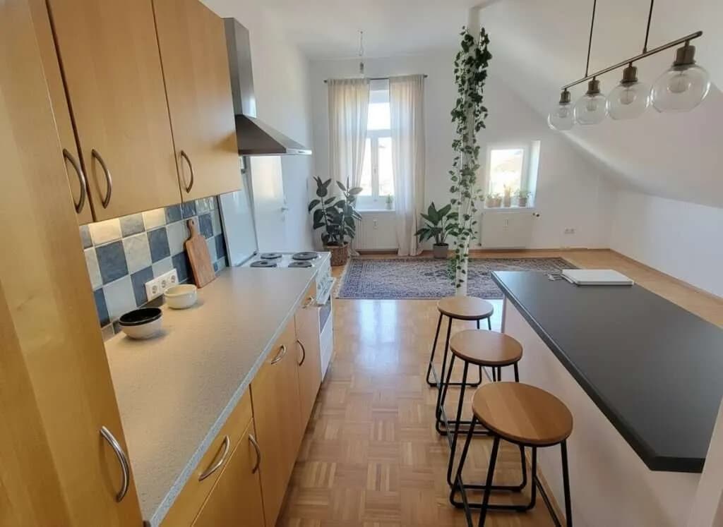 4-Zimmer-Wohnung kaufen in Graz-Umgebung – 122 m², € 244.000 – Bild 3 von 8