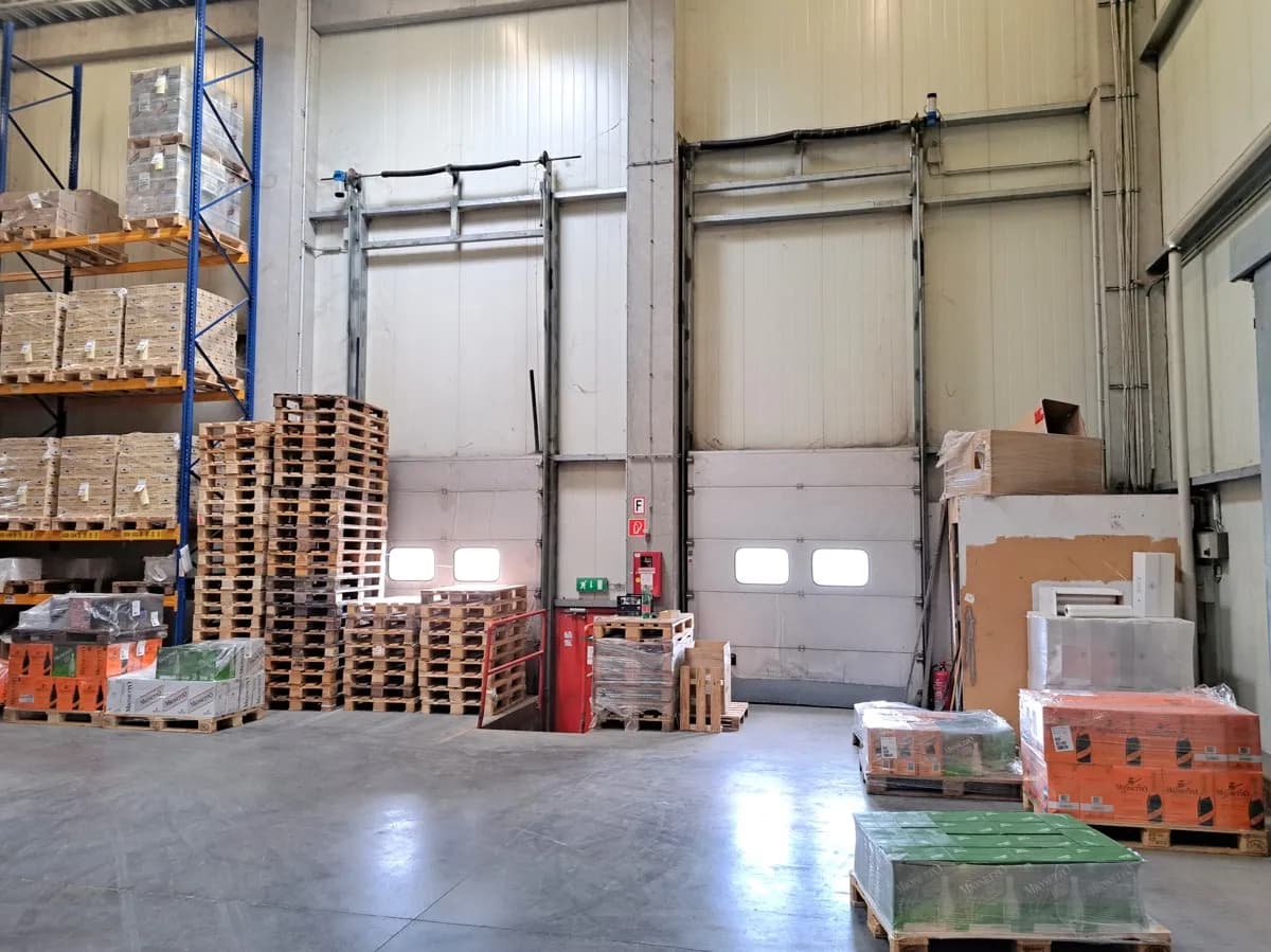 Gewerbeimmobilie mieten in Mödling – 1 800 m², € 7 – Bild 8 von 15