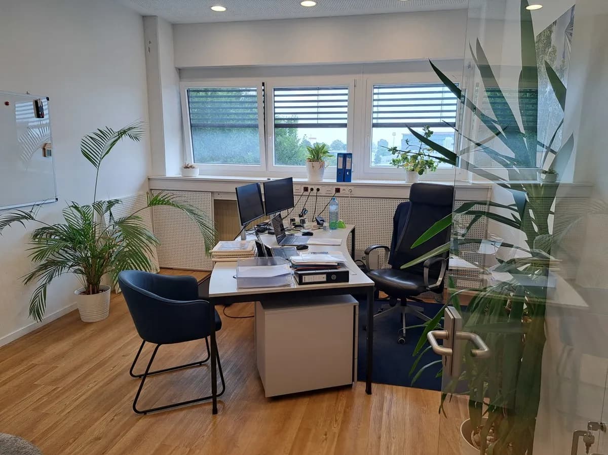 Gewerbeimmobilie mieten in Mödling – 1 800 m², € 7 – Bild 11 von 15