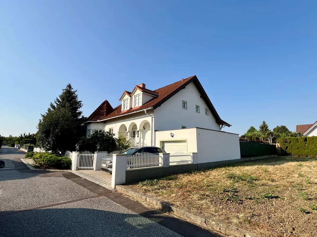 Haus kaufen in Mistelbach – 190 m², € 690.000 – Bild 2 von 25