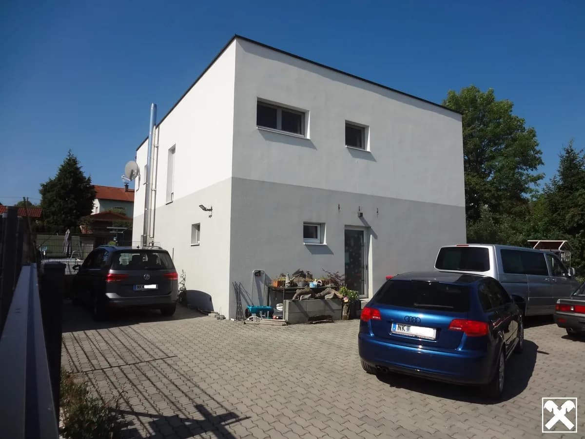 5-Zimmer-Haus kaufen in Neunkirchen – 147 m², € 490.000 – Bild 2 von 18