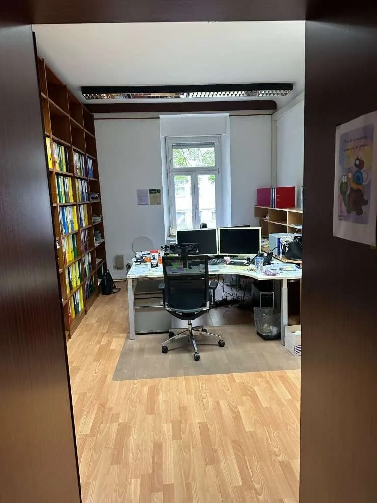 5-Zimmer-Gewerbeimmobilie mieten in Graz – 117 m², € 990 – Bild 7 von 12