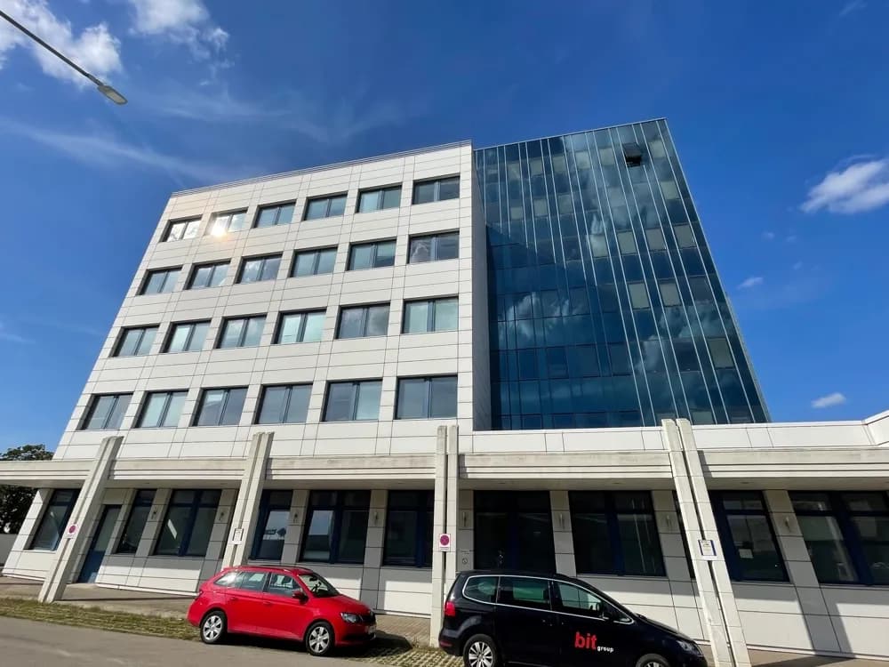 Gewerbeimmobilie mieten in Wien – 5 253 m², € 10 – Bild 3 von 11
