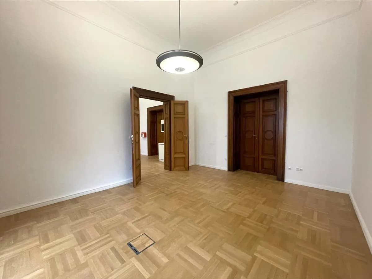 4-Zimmer-Gewerbeimmobilie mieten in Wien – 137 m², € 3.316 – Bild 7 von 9