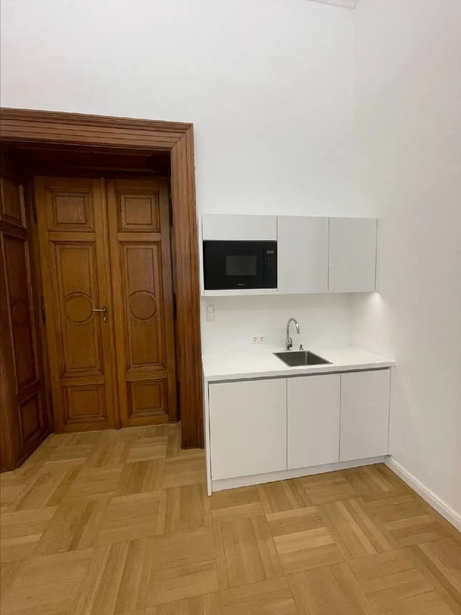 4-Zimmer-Gewerbeimmobilie mieten in Wien – 137 m², € 3.192 – Bild 11 von 12