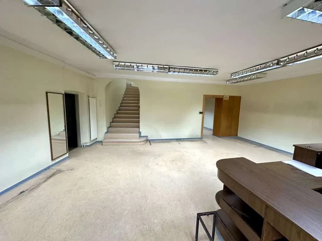 8-Zimmer-Gewerbeimmobilie mieten in Graz – 187 m², € 1.799 – Bild 19 von 22