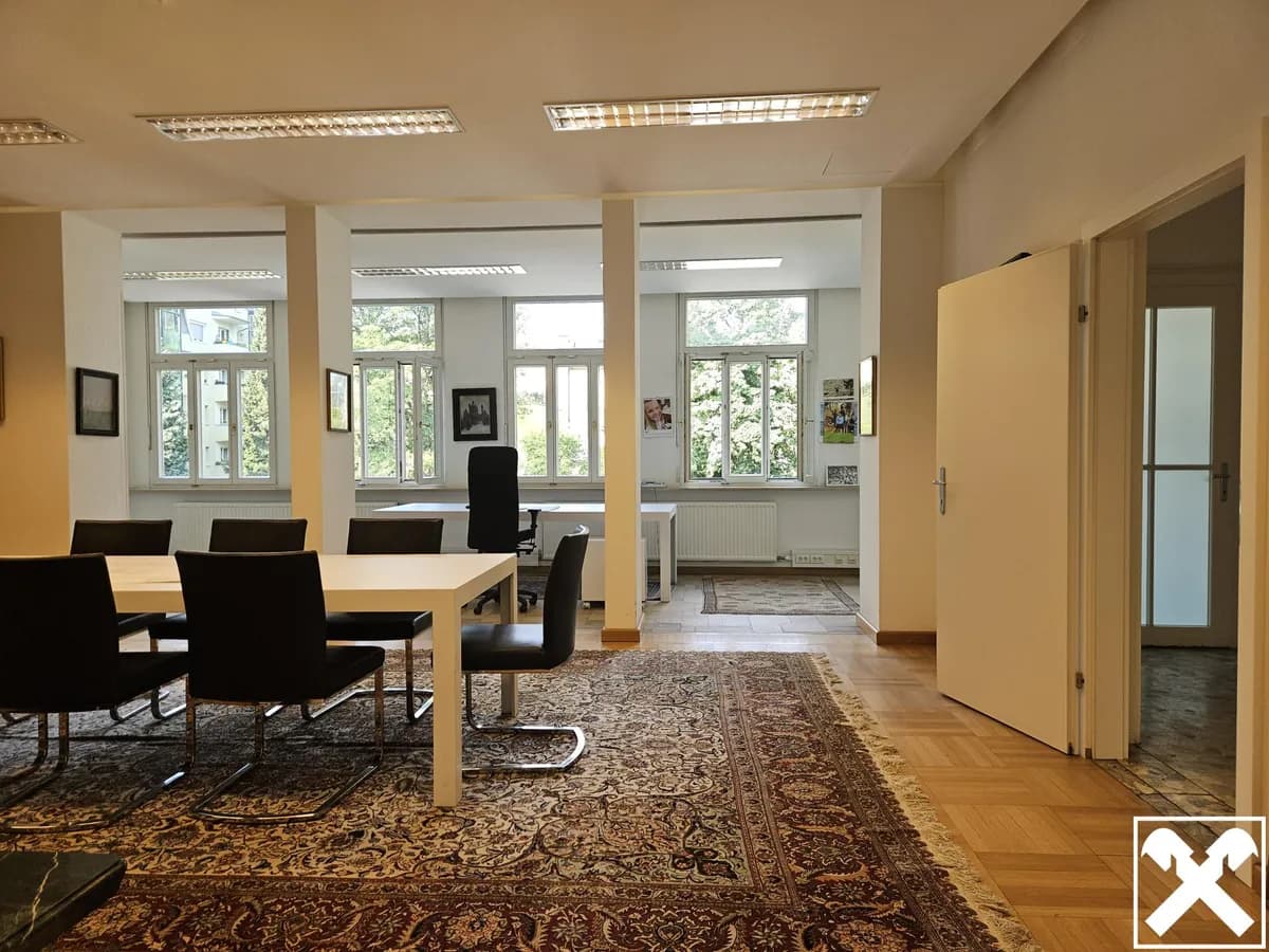 6-Zimmer-Gewerbeimmobilie mieten in Linz – 240 m², € 3.240 – Bild 3 von 10