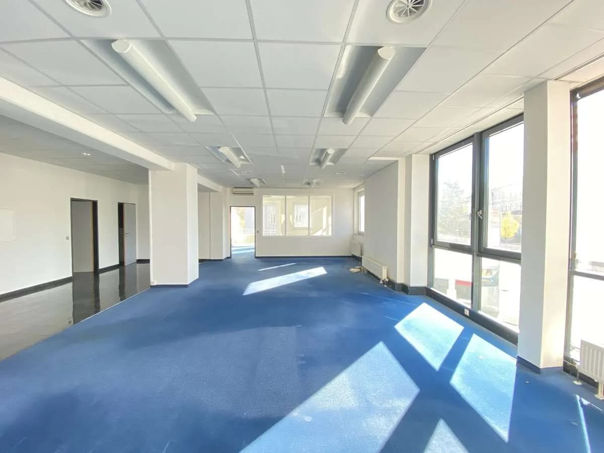 Gewerbeimmobilie mieten in Salzburg Stadt – 125 m², € 1.973 – Bild 1 von 12