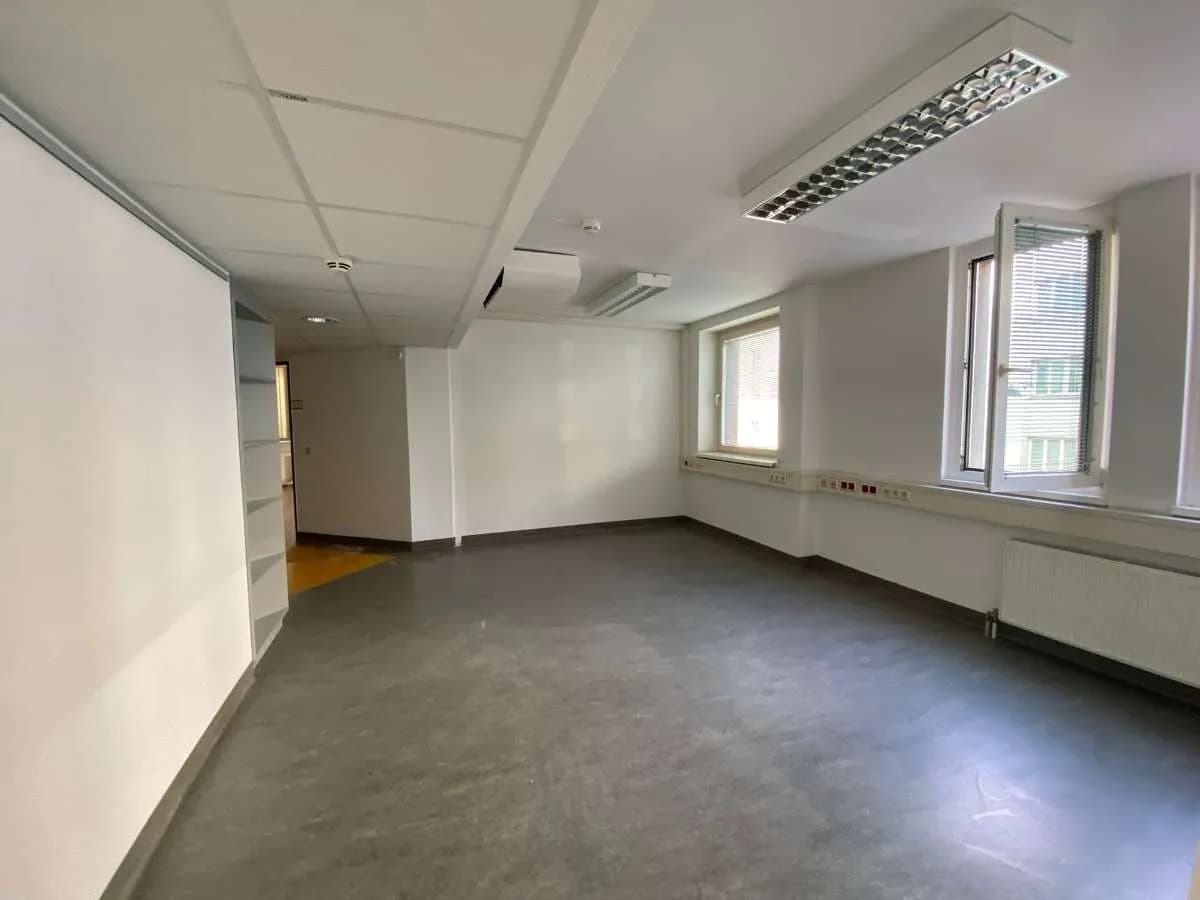 Gewerbeimmobilie mieten in Wien – 136 m², € 1.716 – Bild 3 von 7