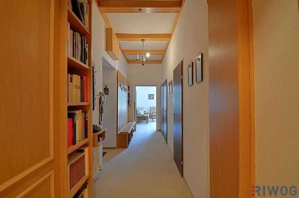 3-Zimmer-Wohnung mieten in Neunkirchen – 74 m², € 890 – Bild 6 von 12