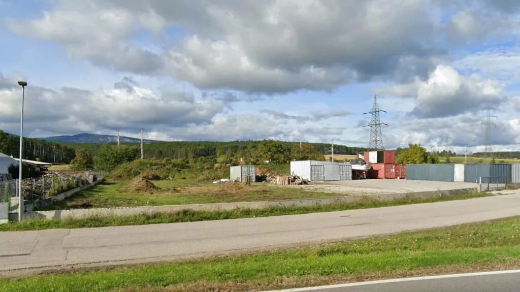 Immobilie kaufen in Neunkirchen – 5 000 m², € 550.000