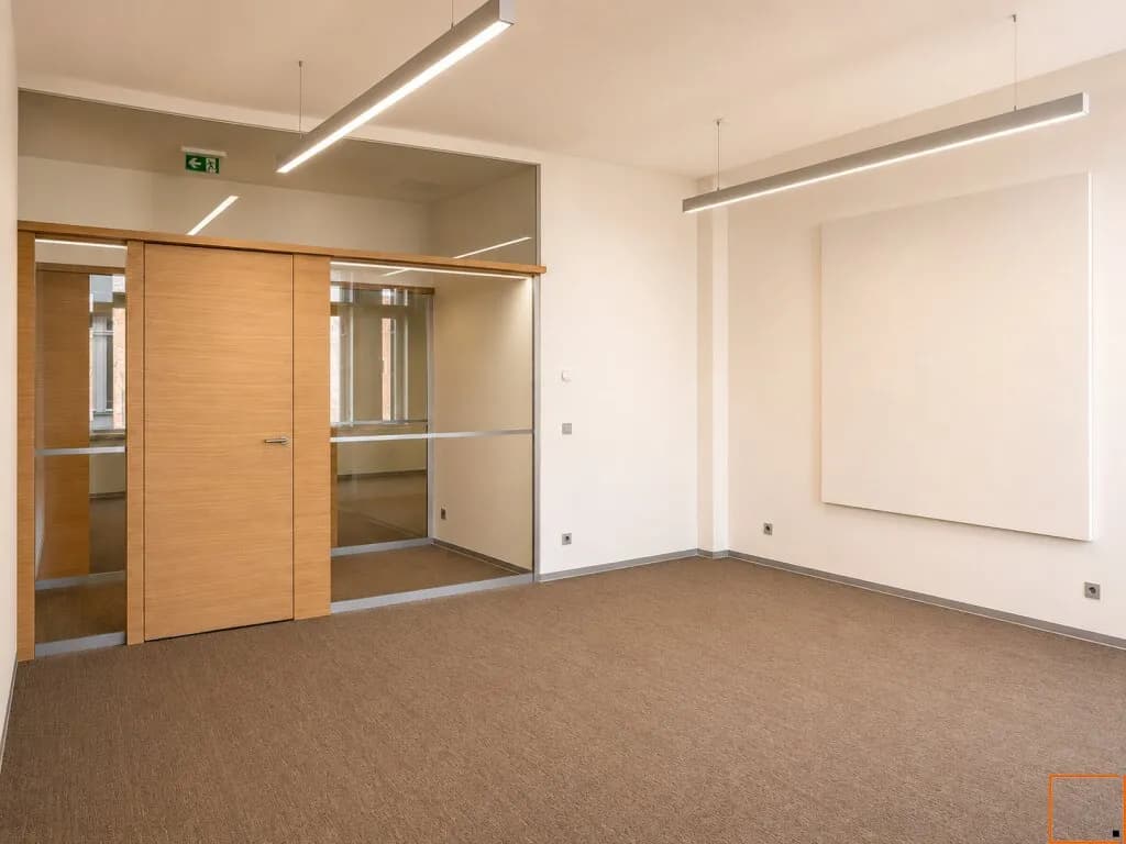 15-Zimmer-Gewerbeimmobilie mieten in Wien – 410 m², € 8.249 – Bild 18 von 21