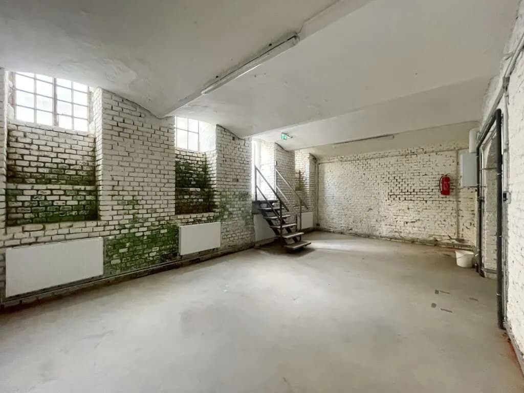 15-Zimmer-Gewerbeimmobilie mieten in Wien – 291 m², € 1.907 – Bild 12 von 28