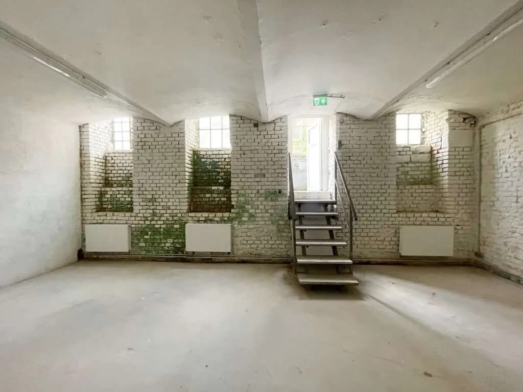 15-Zimmer-Gewerbeimmobilie mieten in Wien – 291 m², € 1.907 – Bild 13 von 28