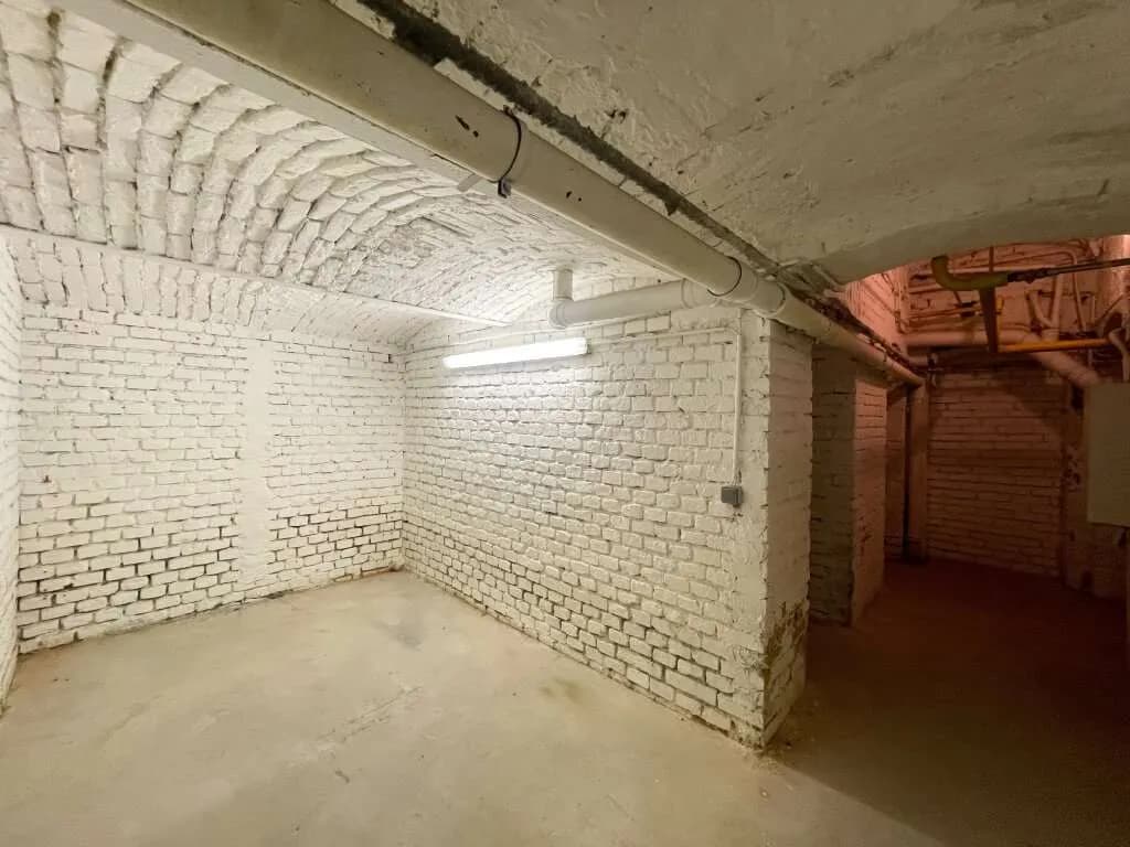 15-Zimmer-Gewerbeimmobilie mieten in Wien – 291 m², € 1.907 – Bild 19 von 28