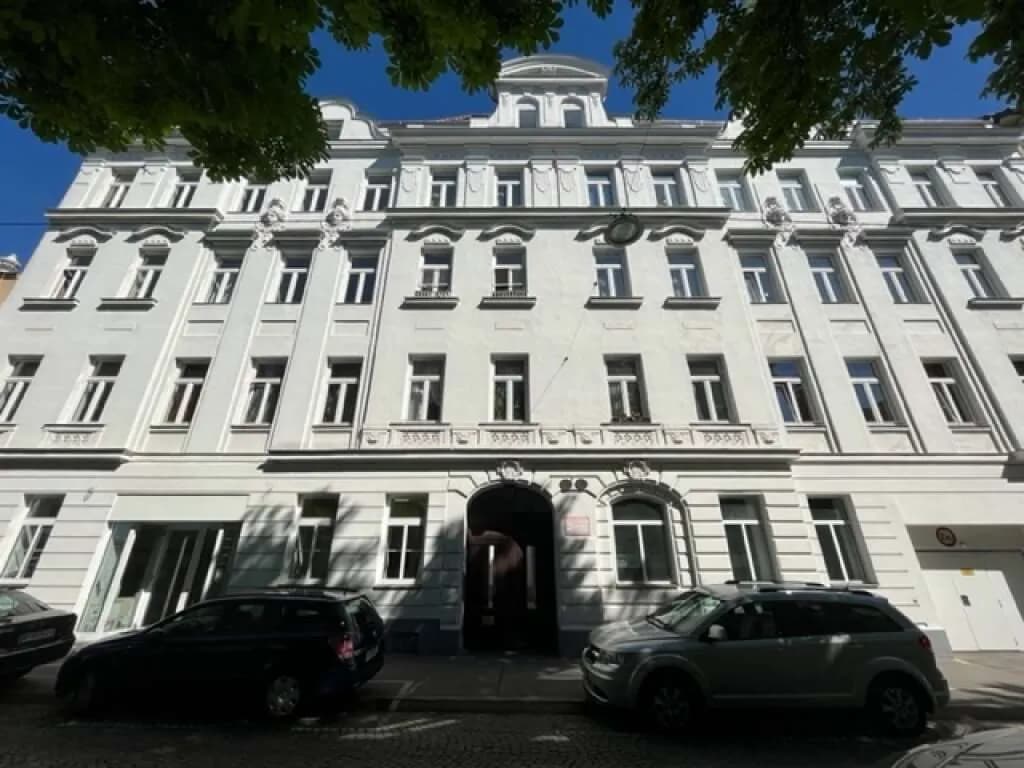 15-Zimmer-Gewerbeimmobilie mieten in Wien – 291 m², € 1.907 – Bild 23 von 28