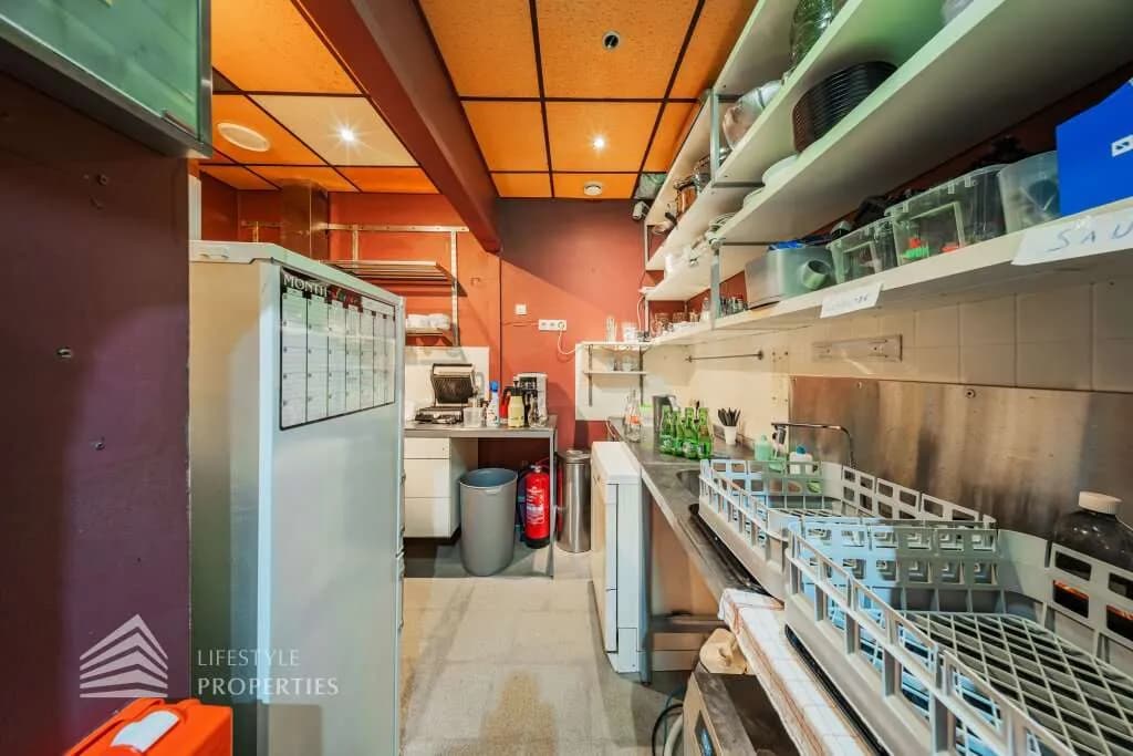 Immobilie mieten in Wien – 324 m², € 3.095 – Bild 16 von 19