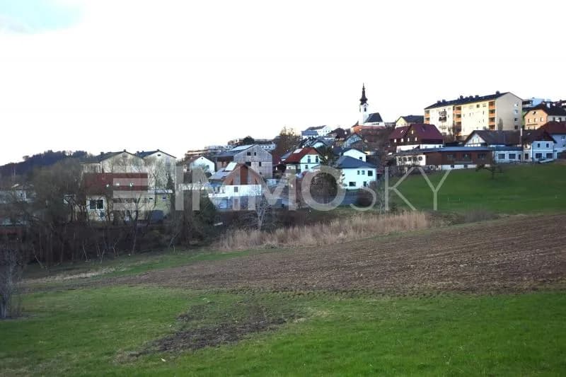 Grundstück kaufen in Urfahr-Umgebung – 690 m², € 179.000