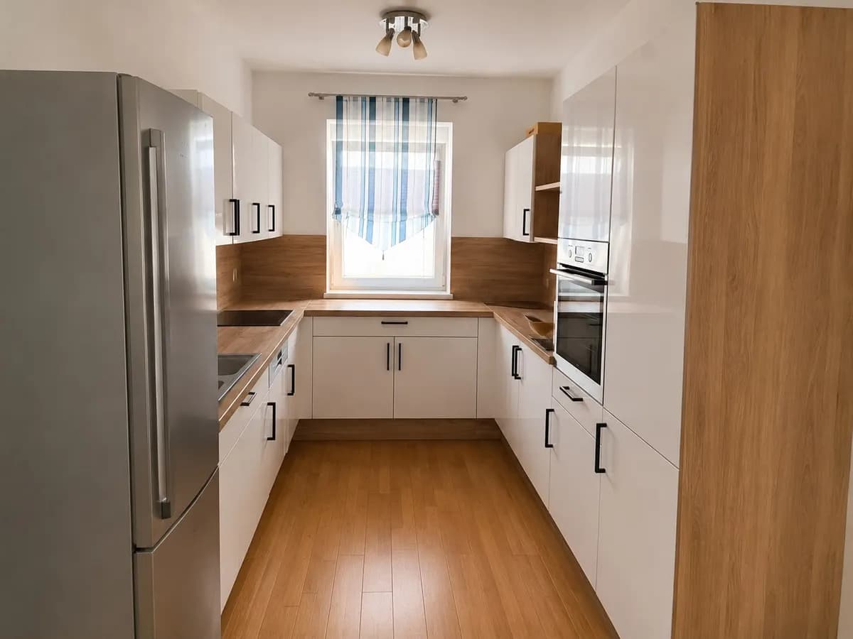 Haus mieten in Linz Land – 135 m², € 2.100 – Bild 2 von 10