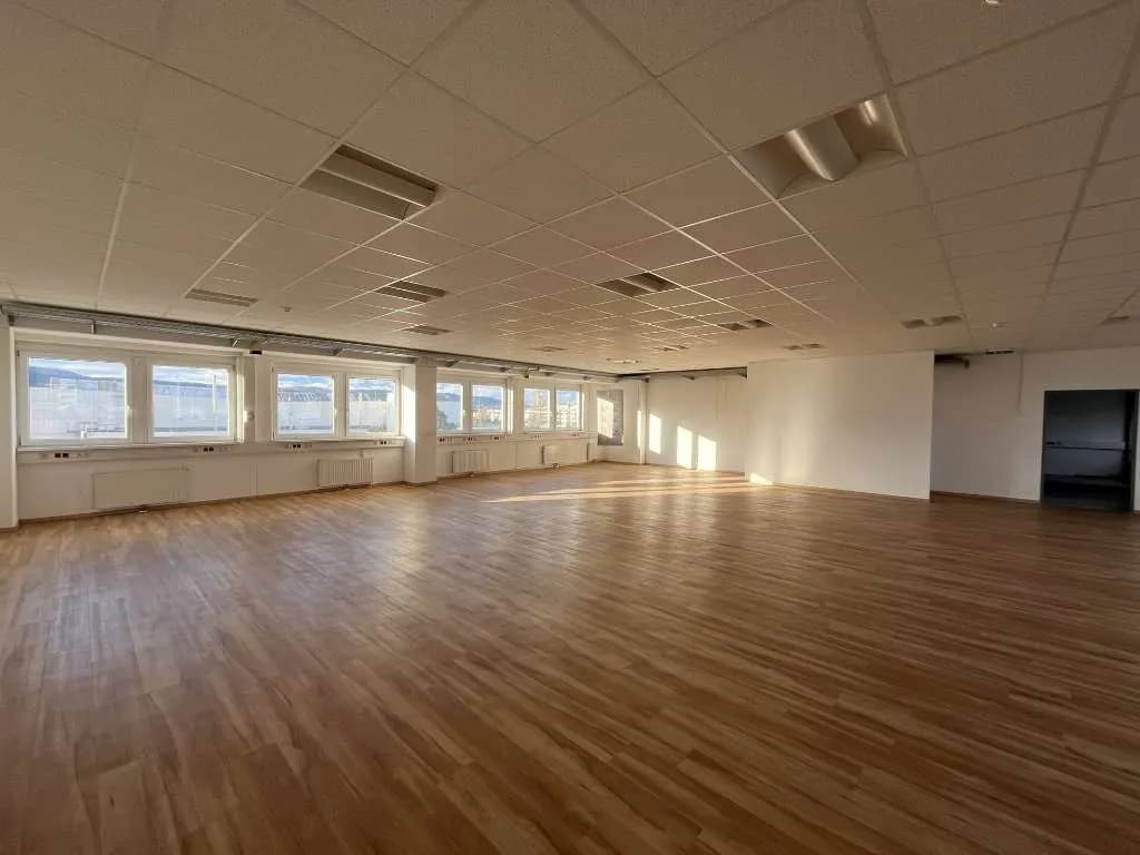 Gewerbeimmobilie mieten in Mödling – 210 m², € 11 – Bild 6 von 11