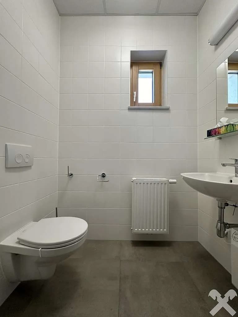 6-Zimmer-Gewerbeimmobilie mieten in Graz-Umgebung – 132 m², € 1.894 – Bild 6 von 9