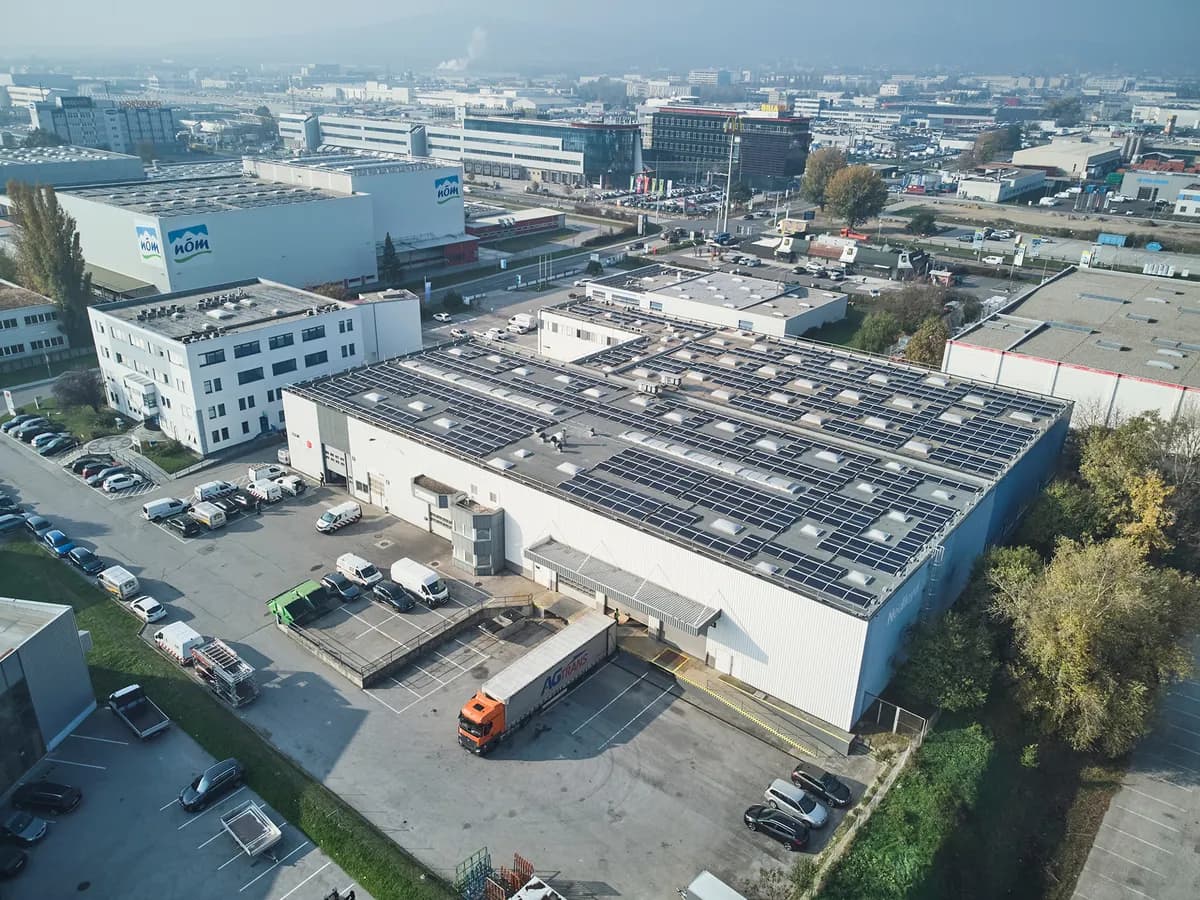Gewerbeimmobilie mieten in Mödling – 124 m², € 11 – Bild 2 von 11