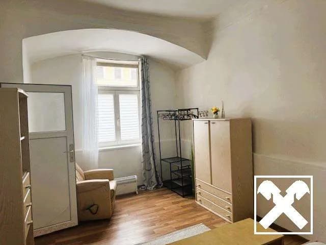 3-Zimmer-Wohnung kaufen in Neunkirchen – 62 m², € 65.000