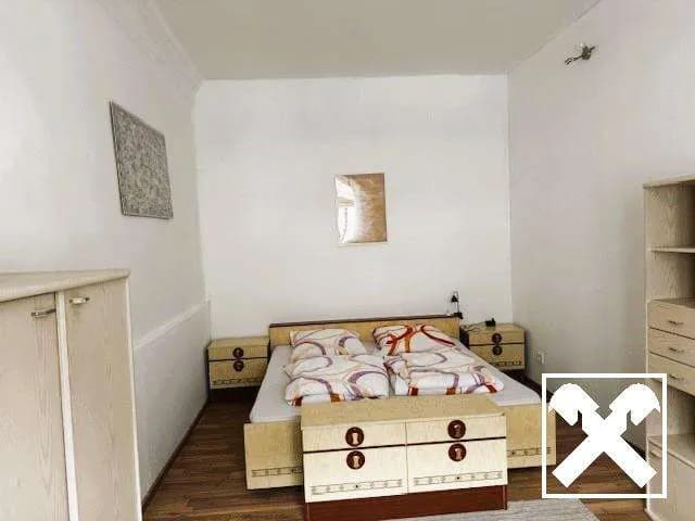 3-Zimmer-Wohnung kaufen in Neunkirchen – 62 m², € 65.000 – Bild 4 von 11