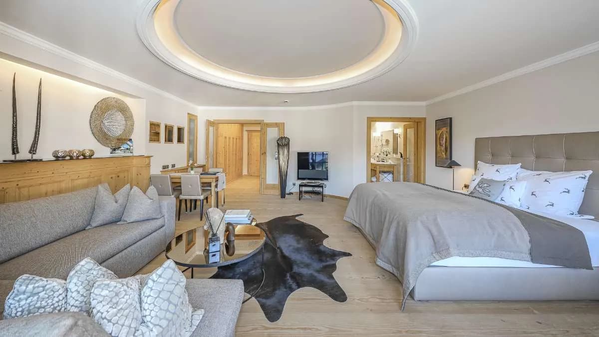 1-Zimmer-Wohnung kaufen in Kitzbühel – 59 m², € 1.995.000 – Bild 2 von 23