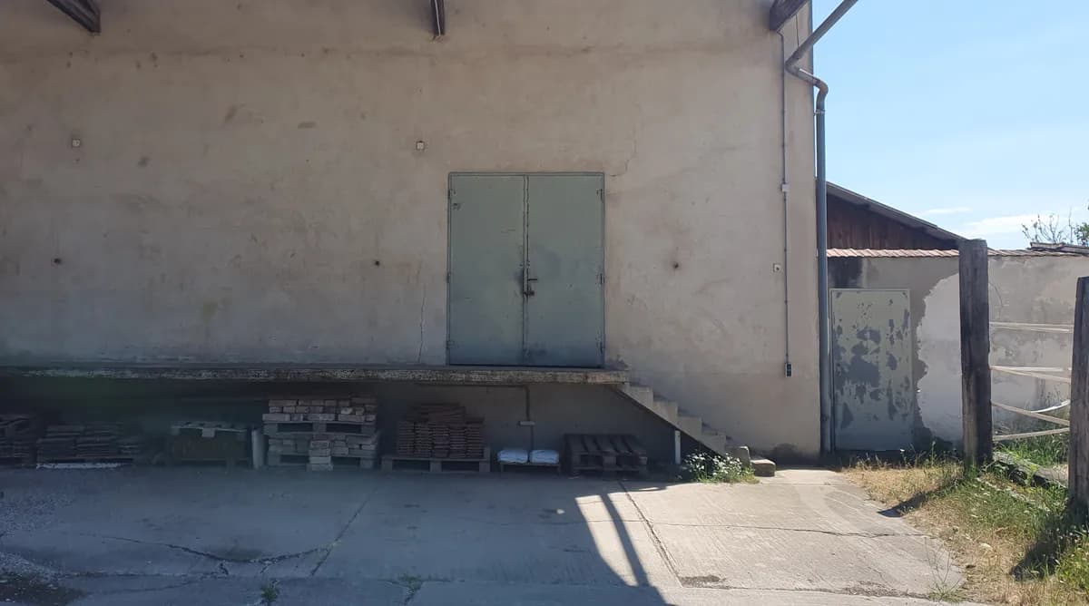Gewerbeimmobilie mieten in Sankt Pölten Land – 45 m², € 250
