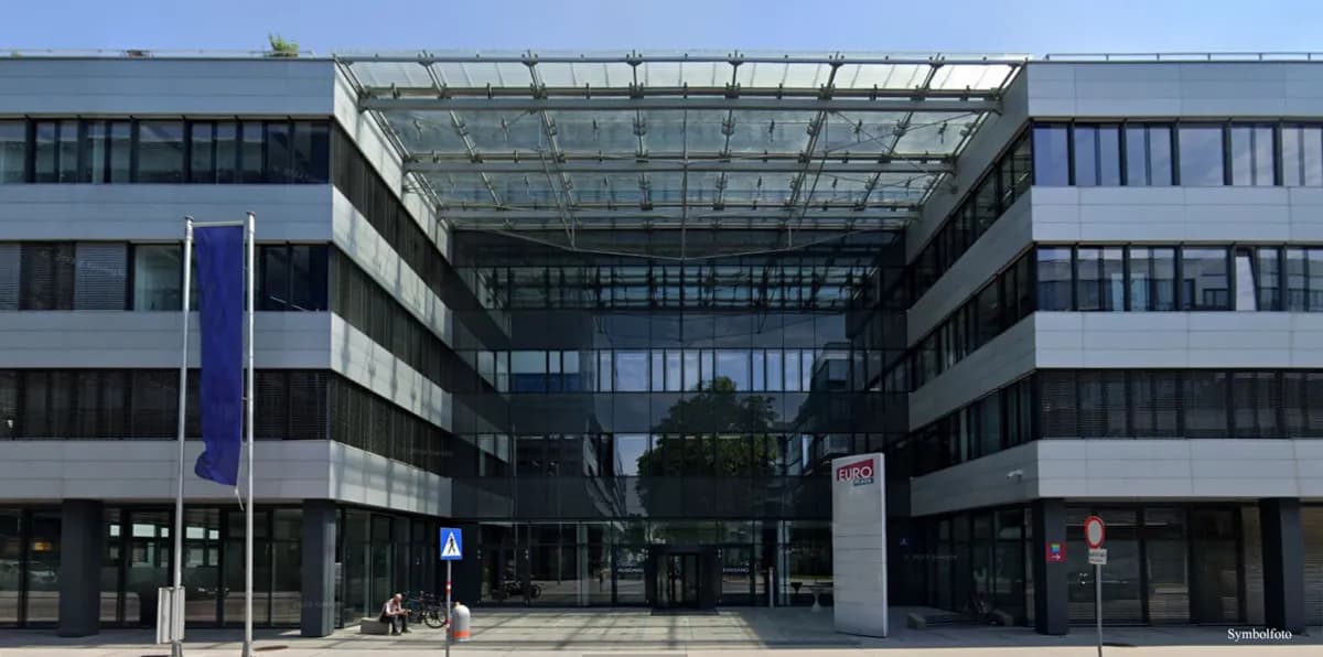 Gewerbeimmobilie mieten in Wien – 417 m², € 7.823