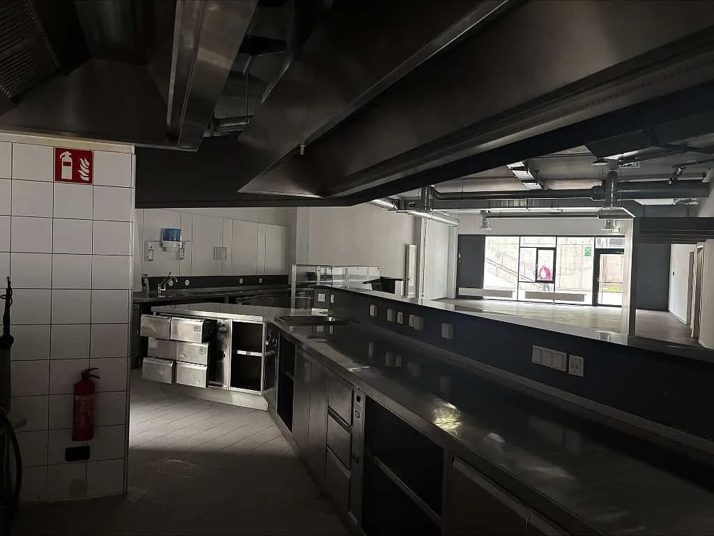Gewerbeimmobilie mieten in Wien – 417 m², € 7.823 – Bild 8 von 13