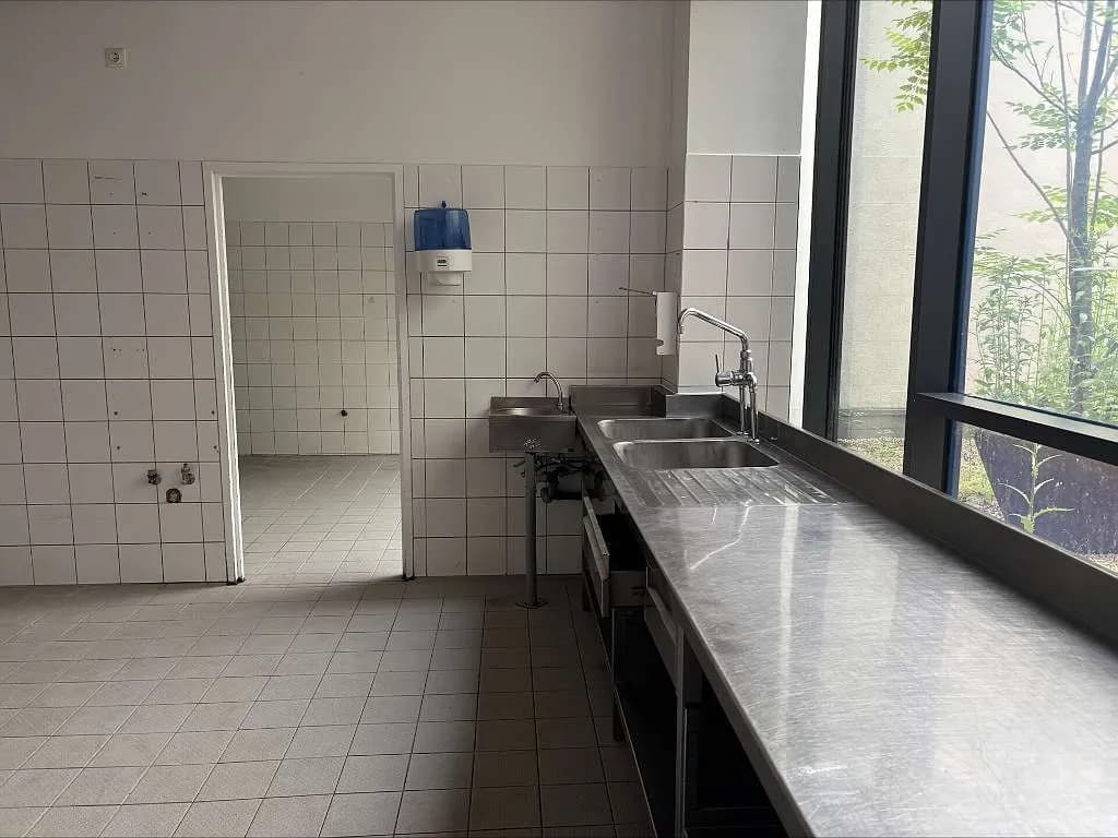 Gewerbeimmobilie mieten in Wien – 417 m², € 7.823 – Bild 10 von 13