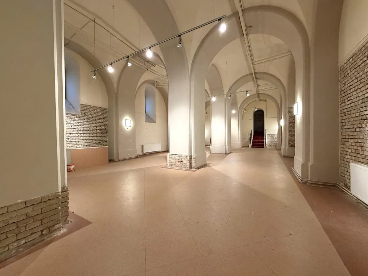 Gewerbeimmobilie mieten in Wien – 721 m², € 9 – Bild 3 von 9