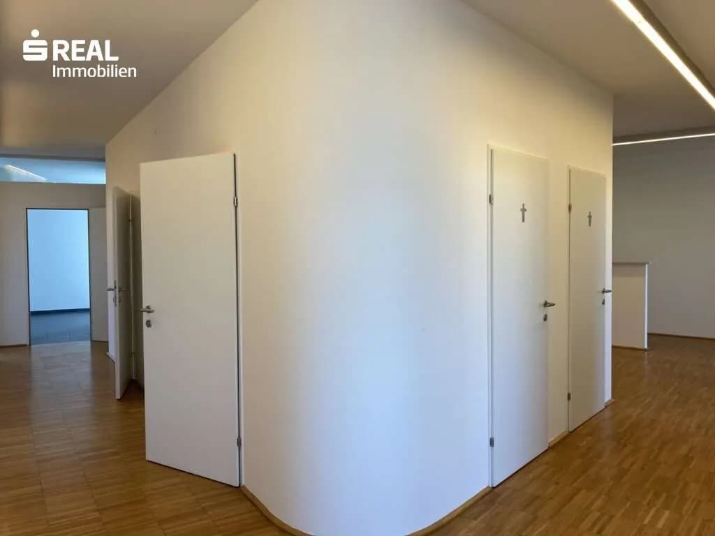 Gewerbeimmobilie mieten in Salzburg Stadt – 245 m², € 3.269 – Bild 13 von 16