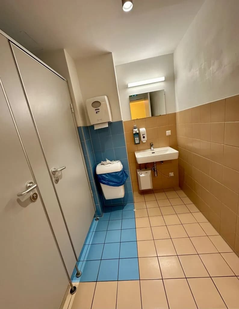 15-Zimmer-Gewerbeimmobilie mieten in Graz – 400 m², € 3.987 – Bild 9 von 31