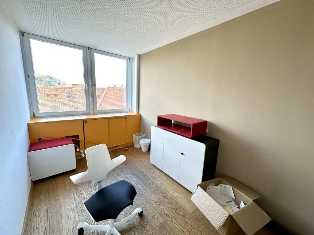 15-Zimmer-Gewerbeimmobilie mieten in Graz – 400 m², € 3.987 – Bild 20 von 31