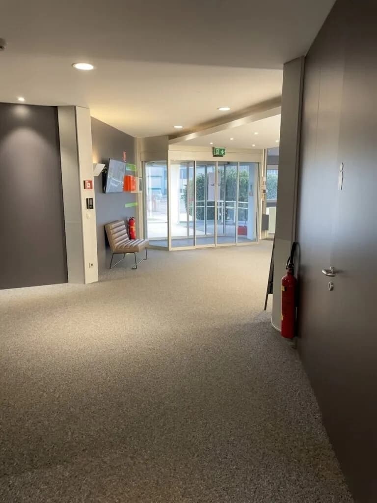 4-Zimmer-Gewerbeimmobilie mieten in Vöcklabruck – 126 m², € 1.323 – Bild 5 von 19