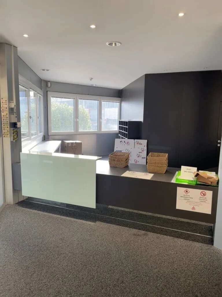 4-Zimmer-Gewerbeimmobilie mieten in Vöcklabruck – 126 m², € 1.323 – Bild 6 von 19