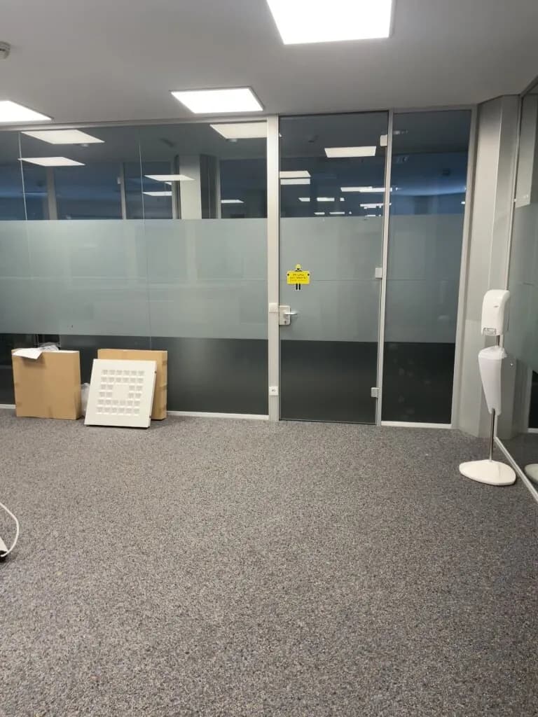 4-Zimmer-Gewerbeimmobilie mieten in Vöcklabruck – 126 m², € 1.323 – Bild 10 von 19