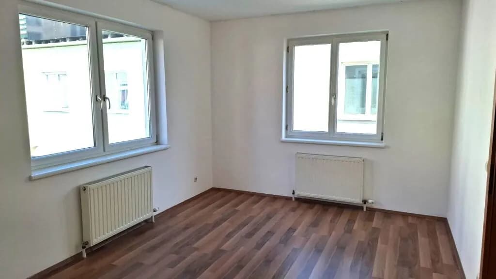 2-Zimmer-Wohnung kaufen in Hollabrunn – 85 m², € 175.000 – Bild 3 von 15